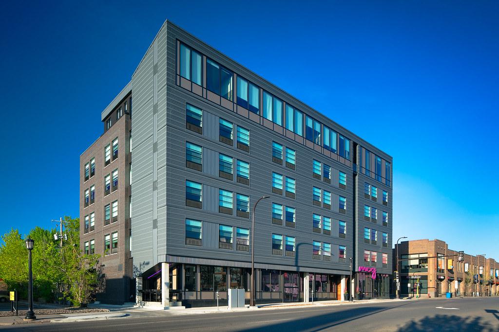 Moxy Minneapolis Uptown Екстериор снимка